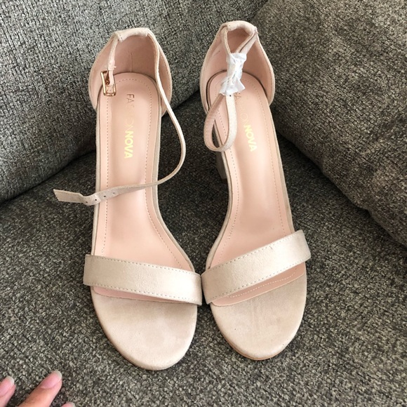 SOLD - Picture 4 of 7